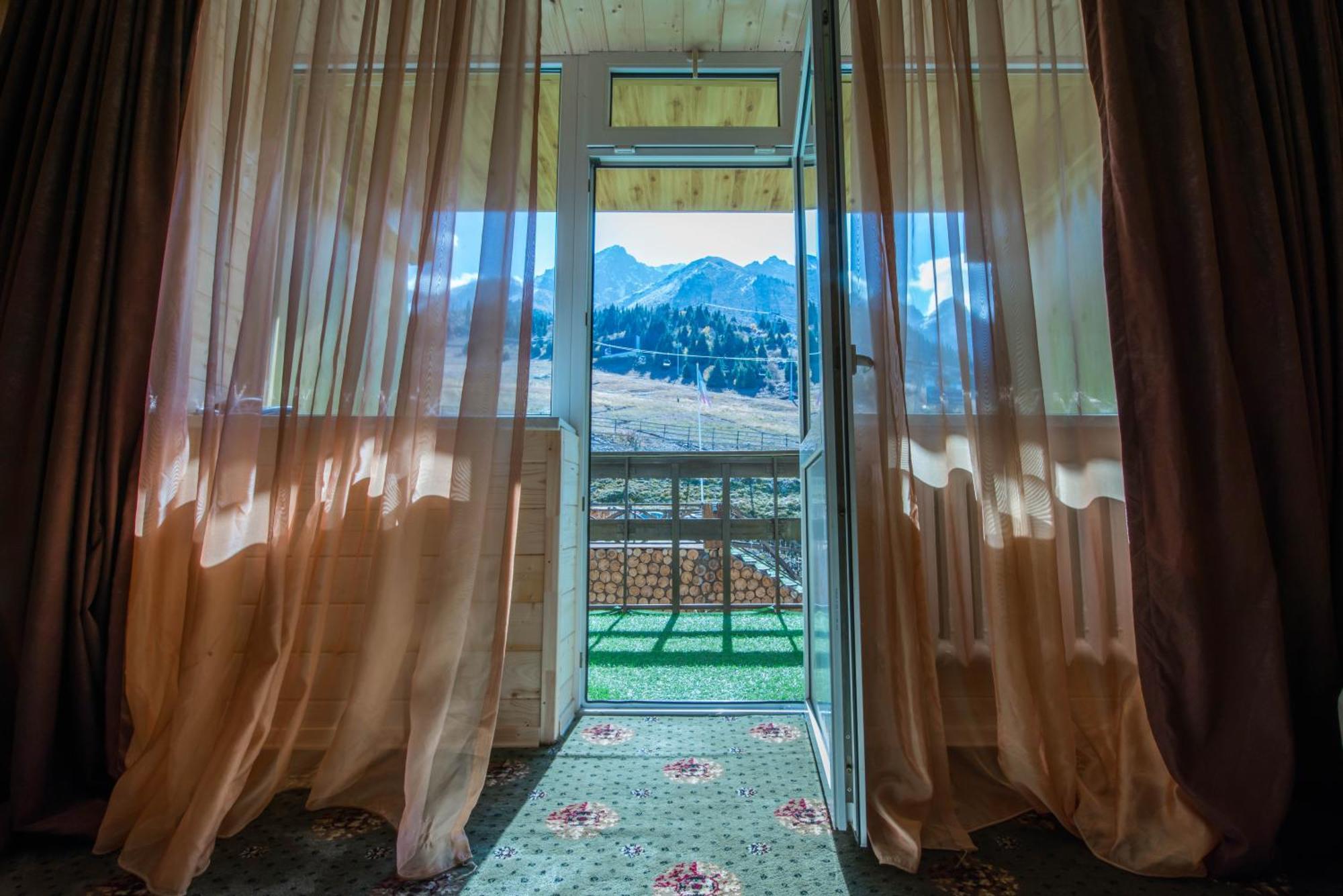 Shymbulak Resort Hotel Αλμάτι Δωμάτιο φωτογραφία